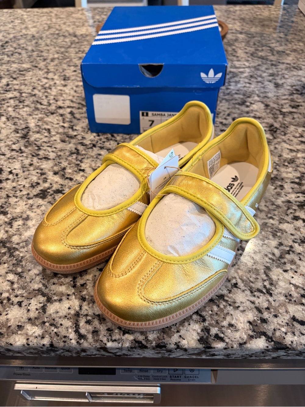 NWT RARE Adidas Gold Samba Mary Jane Shoes Women’s 7